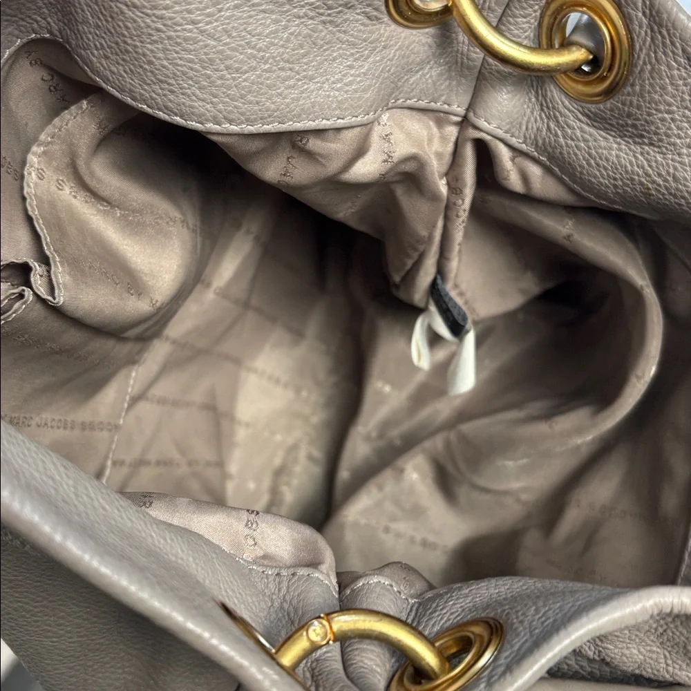 Marc Jacobs good used